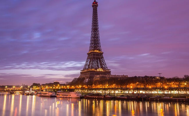du lịch Pháp đều đặt chân đến Paris