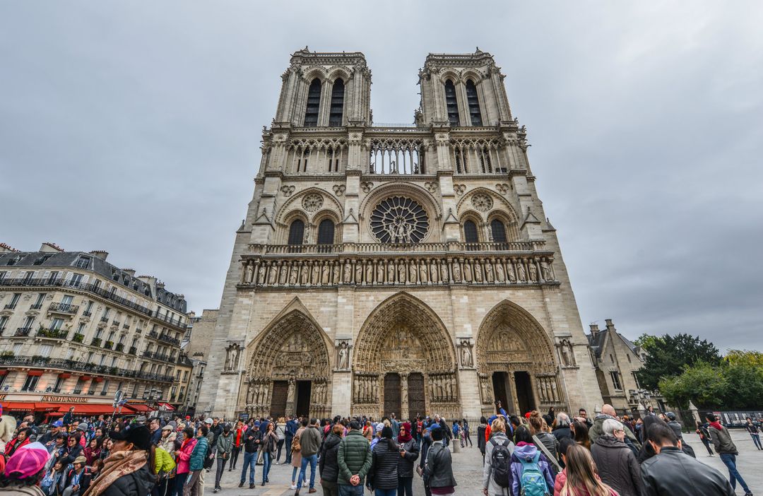 Nhà thờ Đức Bà Paris - Đặc trưng kiến trúc Gothic cổ đại